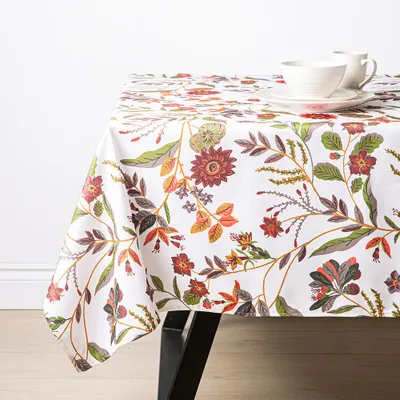 Texstyles Printed Easy-Care 'Jubilee' Polyester Tablecloth 58"x78"