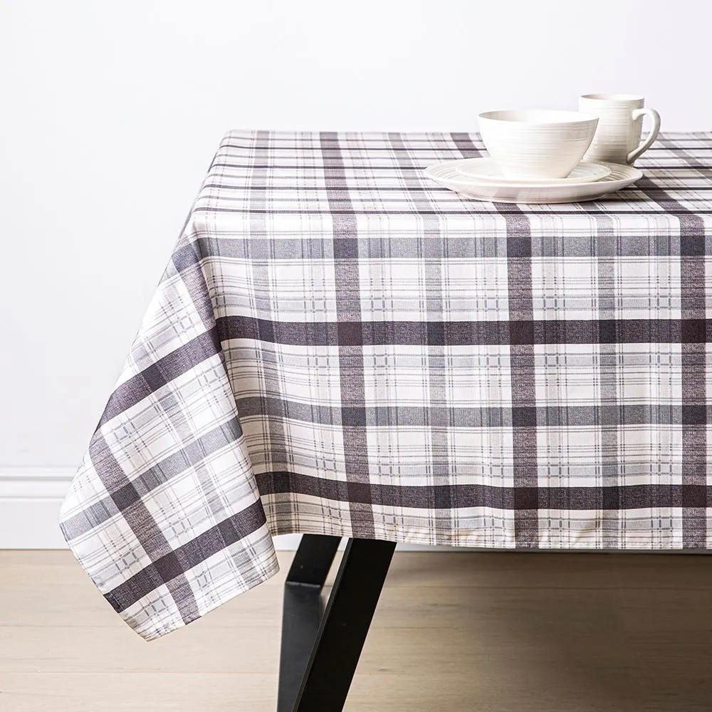 Easycare Printed 'Maxwell Plaid' Polyester Tablecloth 58"x78" (Black)