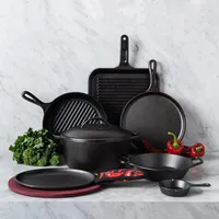 Lodge Pro Logic Cast Iron Wok