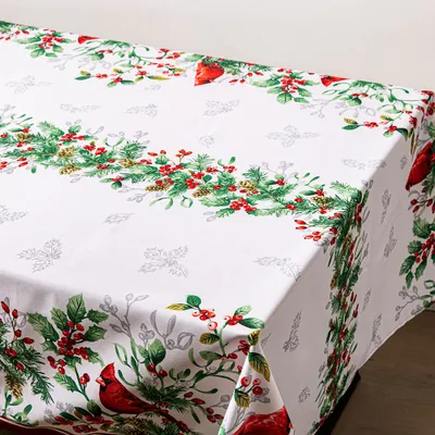 Texstyles Christmas 'Melody Border' Polyester Tablecloth 58" x 94"