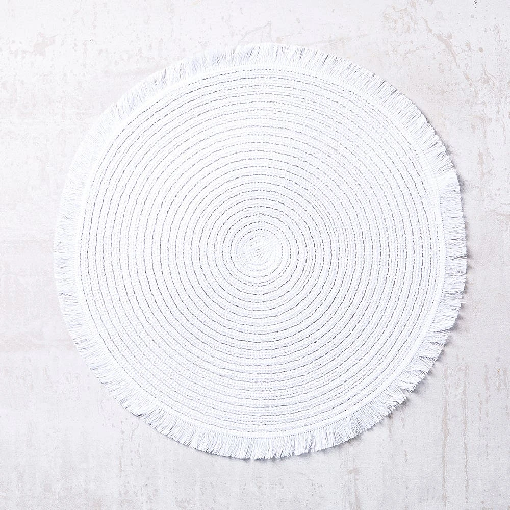 Harman Malta Fringe Round Woven Placemat (White)