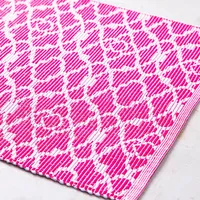 Harman Moroccan Tile Poly-Cotton Placemat (Raspberry)