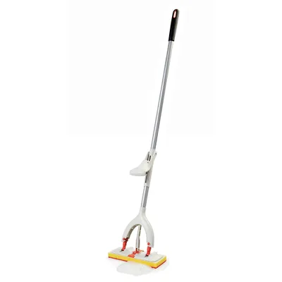 OXO Good Grips Cleaning Easy-To-Hold Butterfly Mop