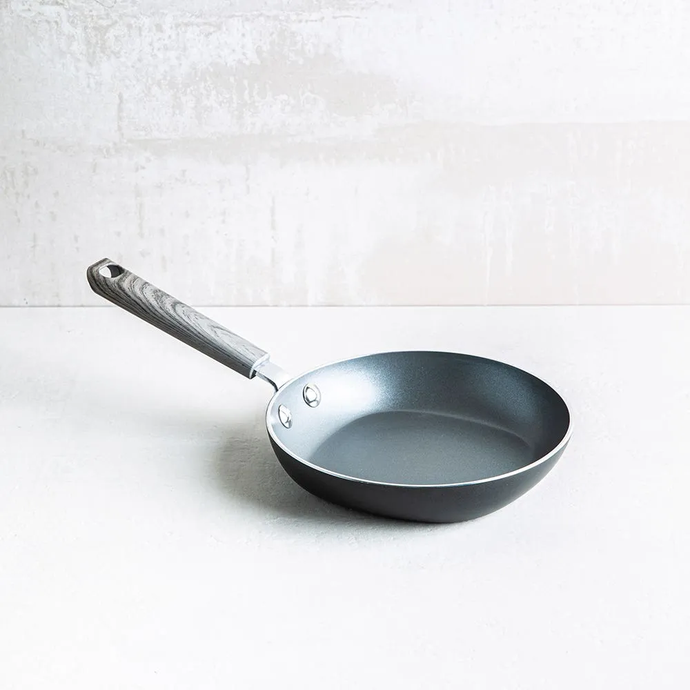 Not A Square Pan Premium Non-Stick Frypan 20cm/8" Dia. (Grey)