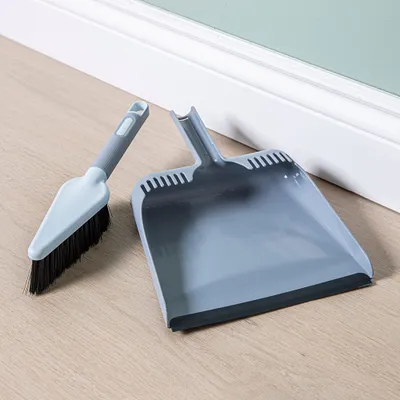 Casabella Eco-Friendly Angled Brush & Dustpan - Set of 2