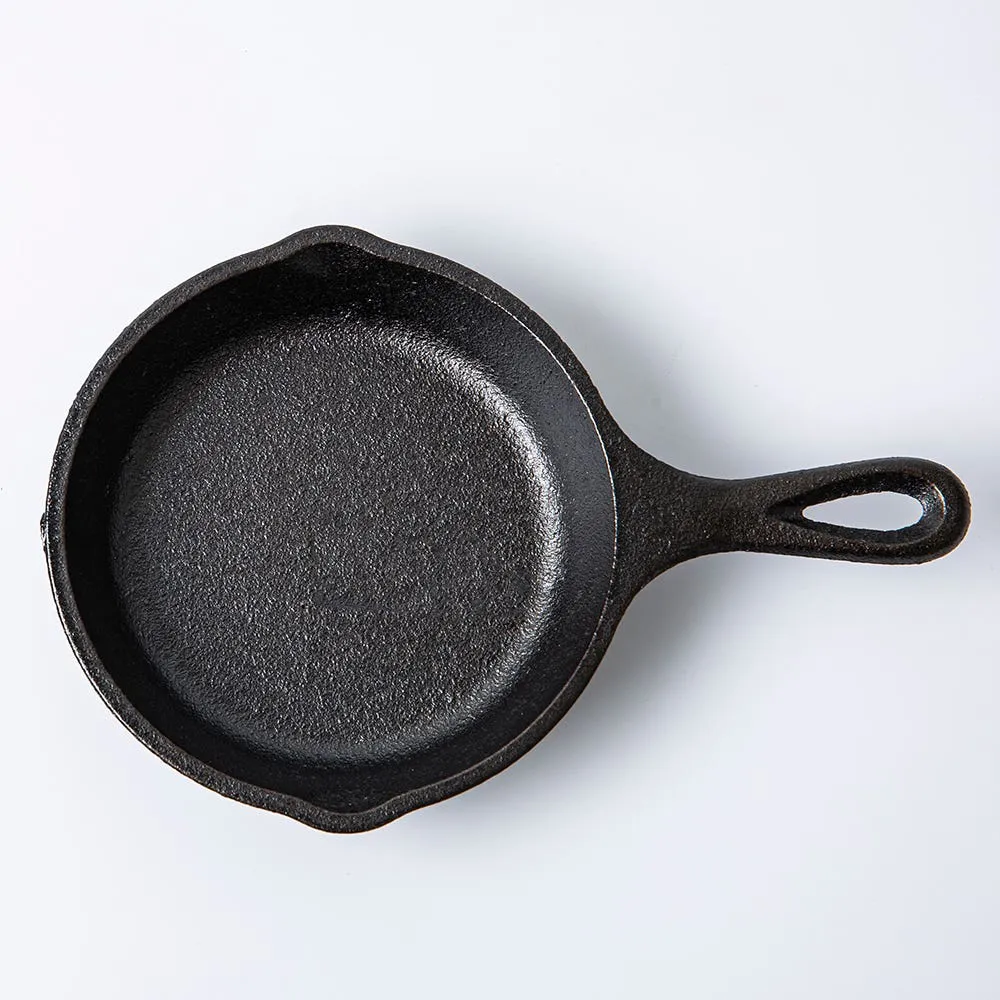 Lodge Classic Cast Iron Skillet 5" Dia. (Black)