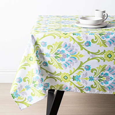 Texstyles Easy-Care 'Artesia' Polyester Tablecloth 58x78" (Green)