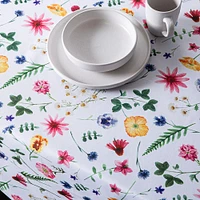 Texstyles Easy-Care 'Flower Garden' Polyester Tablecloth 58x78"