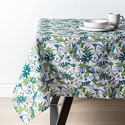 Texstyles Easy-Care 'Verano' Polyester Tablecloth 58x78