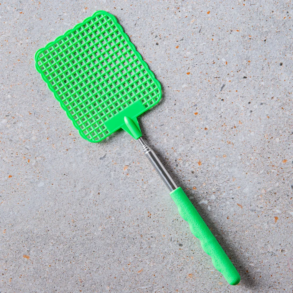 Country Garden Bug Off Telescopic Fly Swatter (Asstd.)