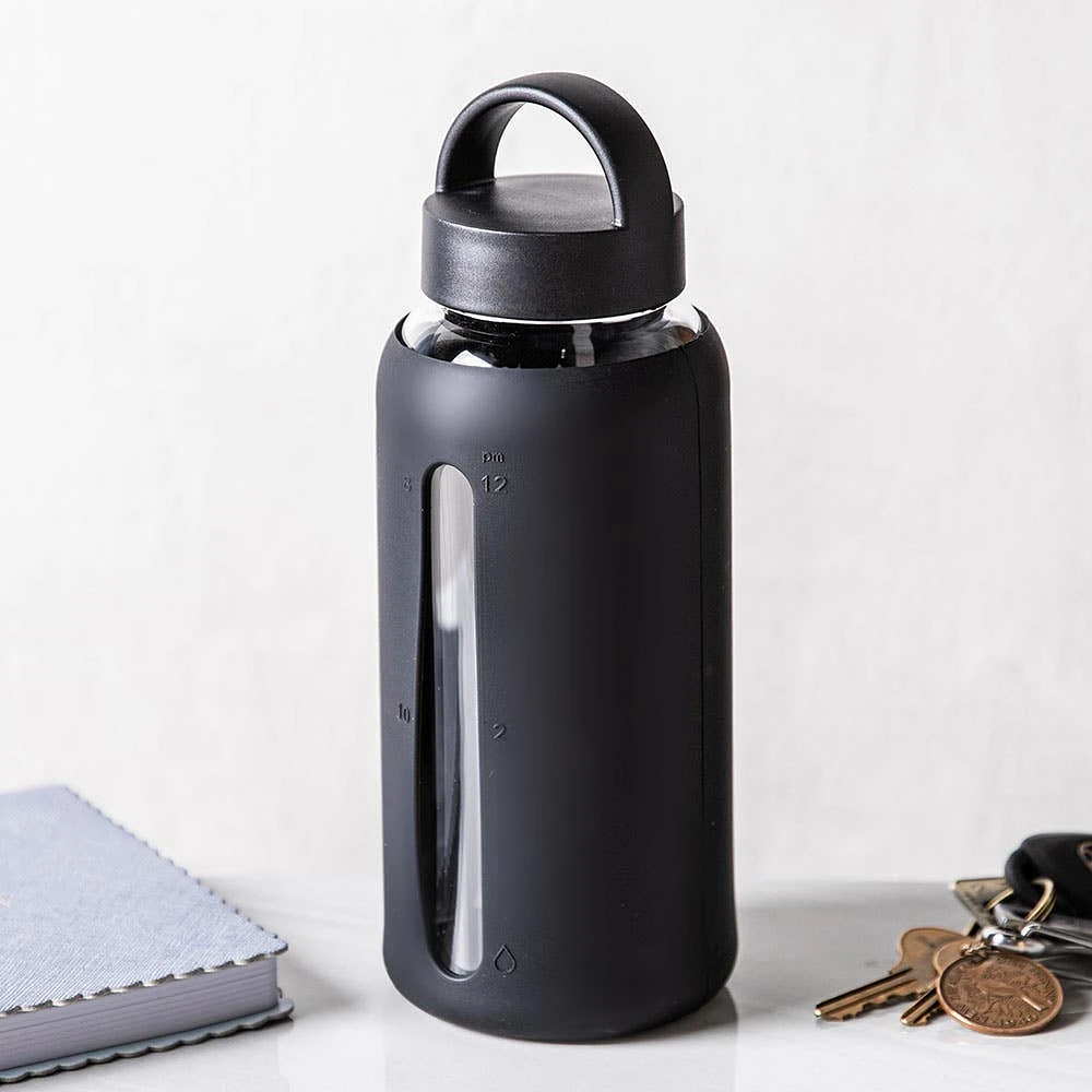 KSP Aura Glass Water Bottle with Silicone (Black)