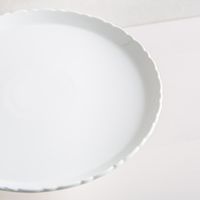 KSP Heritage Porcelain Cake Plate with Cover (White)