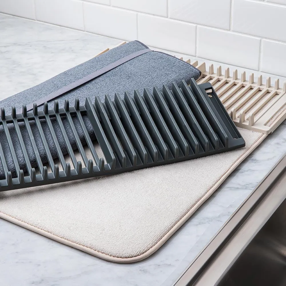 Umbra Udry Peg Charcoal Drying Mat with Rack