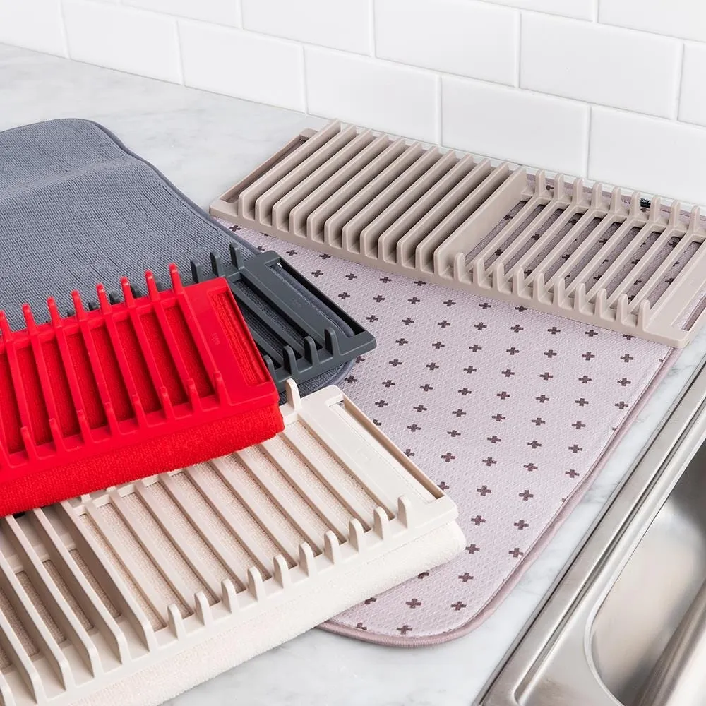 Umbra Udry Peg Charcoal Drying Mat with Rack