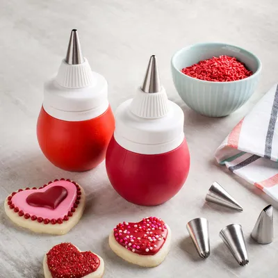 KSP Confection Cake-Cupcake Decorating Kit - Set of 8 (Red/White)