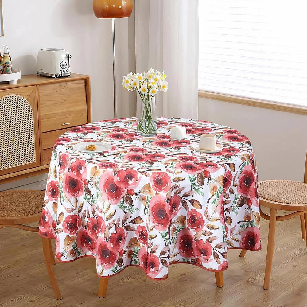 Easycare Printed 'Rose' Polyester Tablecloth 70" Dia.