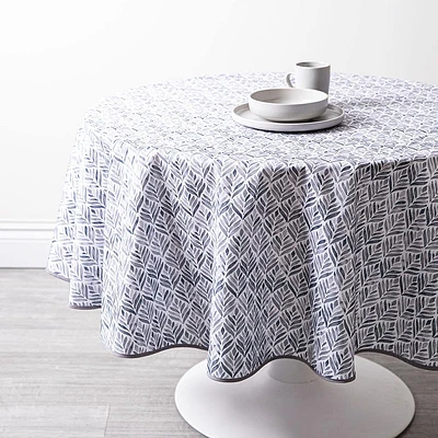 Easycare Printed 'Calme' Polyester Tablecloth 70" Dia. (Grey)