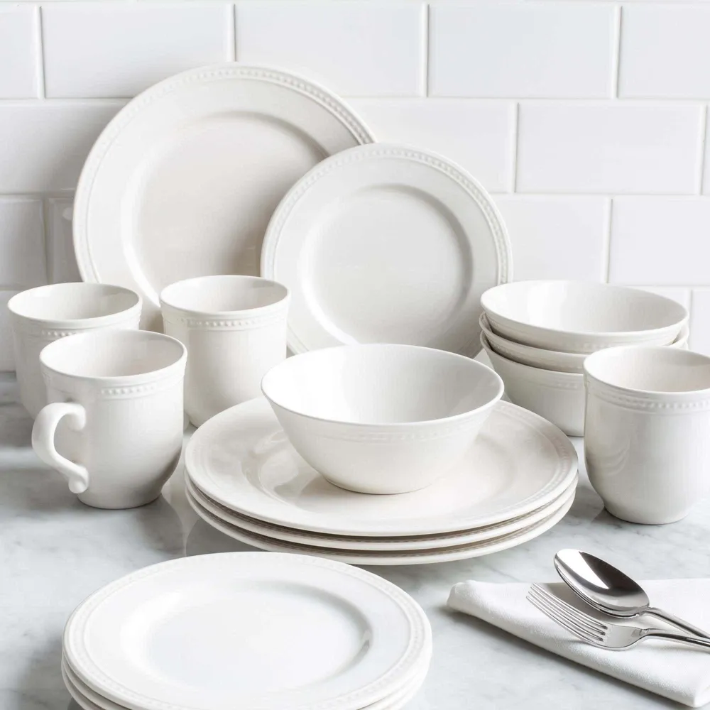 Thomson Pottery Pearlina Stoneware Dinnerware - Set of 16 (White)