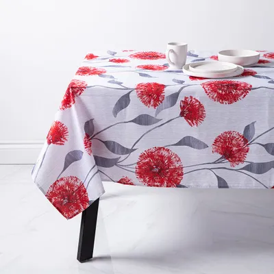Texstyles Printed Easy-Care 'Dandy' Polyester Tablecloth 58"x78" (Red)