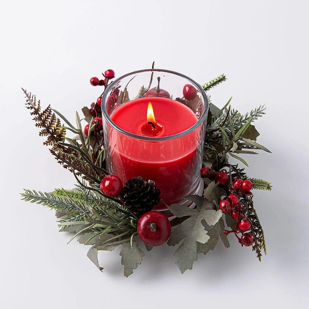 KSP Christmas Favour 'Garland' Unscented Candle 190g (Red)