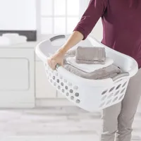 Sterilite Bushel Ultra Plastic Laundry Basket 1.25 bushel (White)