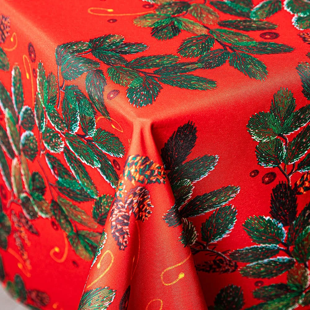 Easycare Christmas 'Tradition' Polyester Tablecloth 58x78" (Red/Green)