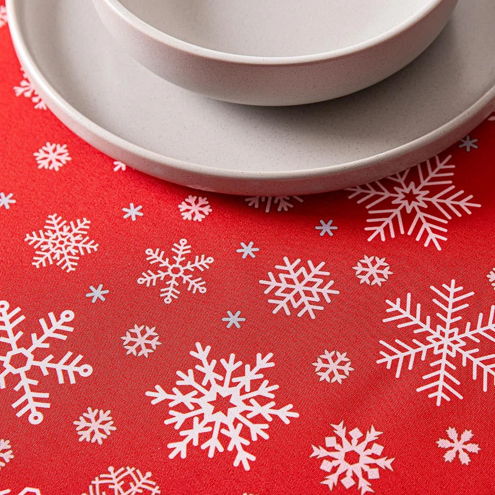 Easycare Christmas 'Miracle' Polyester Tablecloth 58x78" (Red/White)