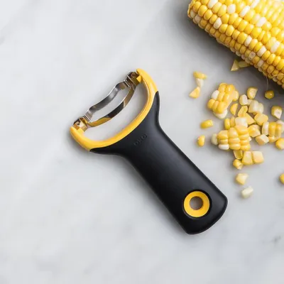 OXO Good Grips Corn Peeler (Black/Yellow)