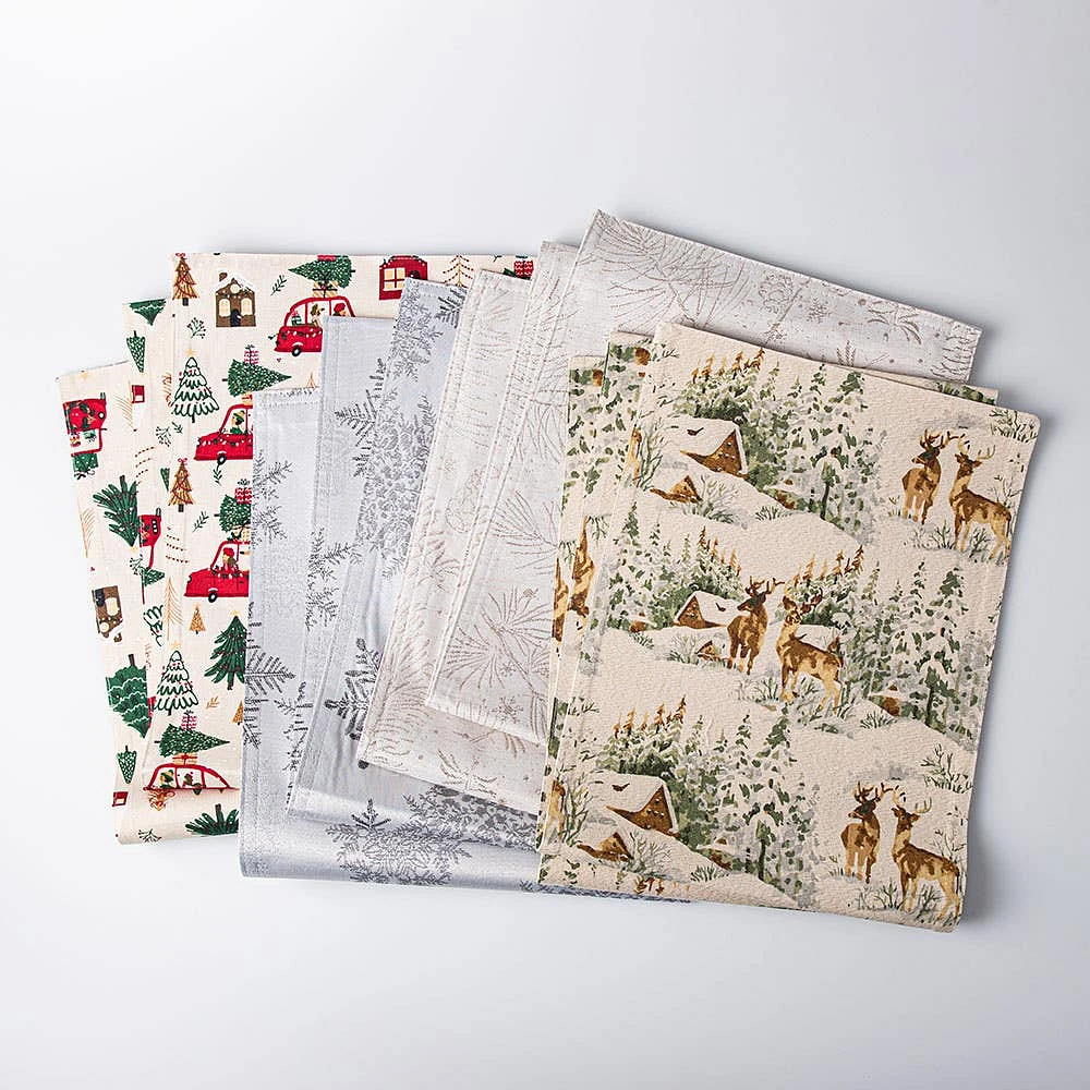 Harman Frosted Snowflake Christmas Cotton Table Runner (Multi Colour)