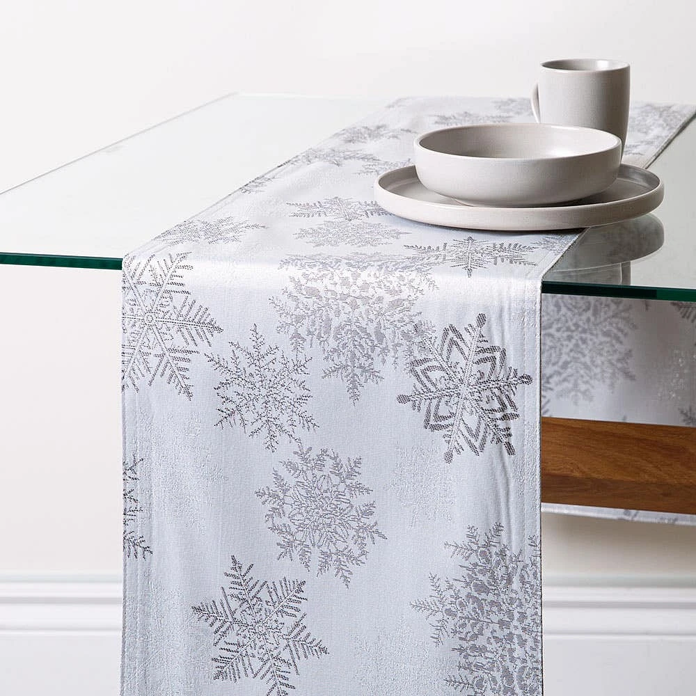 Harman Frosted Snowflake Christmas Cotton Table Runner (Multi Colour)