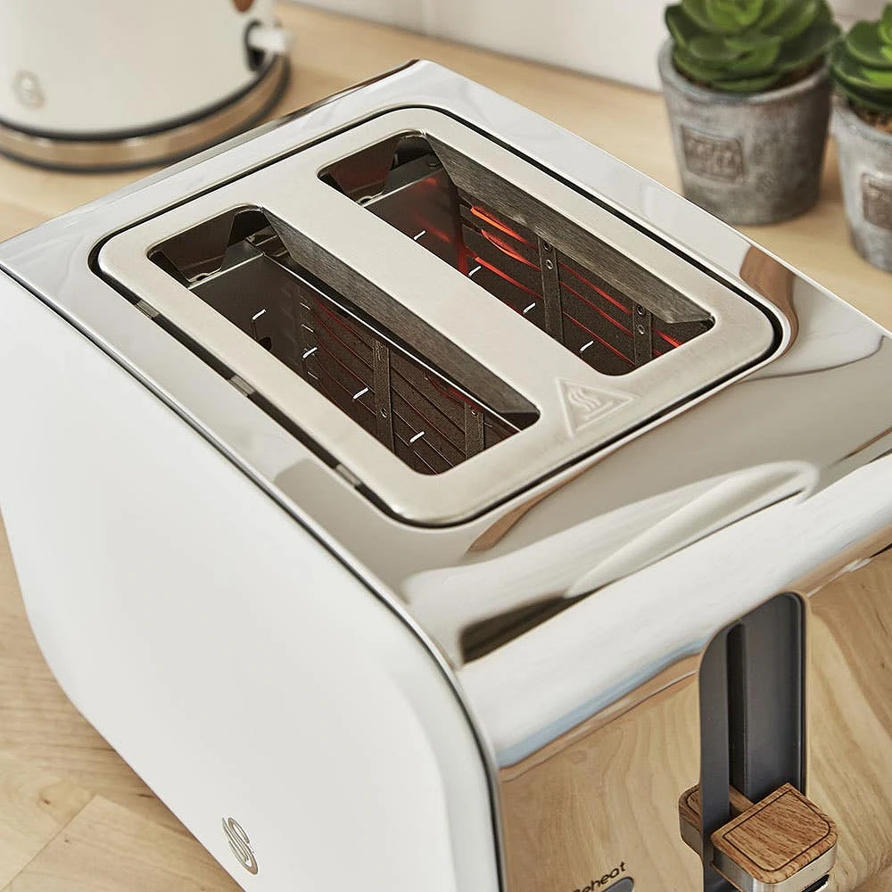 Swan Nordic Toaster -Slice (Cream/Stainless Steel