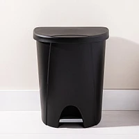 Sterilite Stepon Garbage Can 25 L (Black)