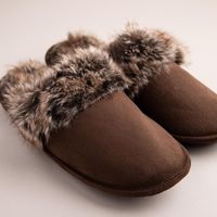 Every Sunday Ultra Soft 'Clog Style' Slippers Women (Brown)
