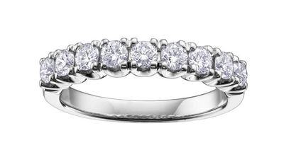 Maple Leaf Diamondsâ¢ Anniversary Ring