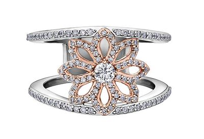 Maple Leaf Diamondsâ¢ Spring Floating Lily Ring