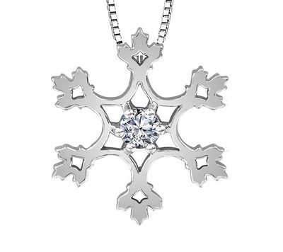 Maple Leaf Diamondsâ¢ Winter Small Snowflake Pendan