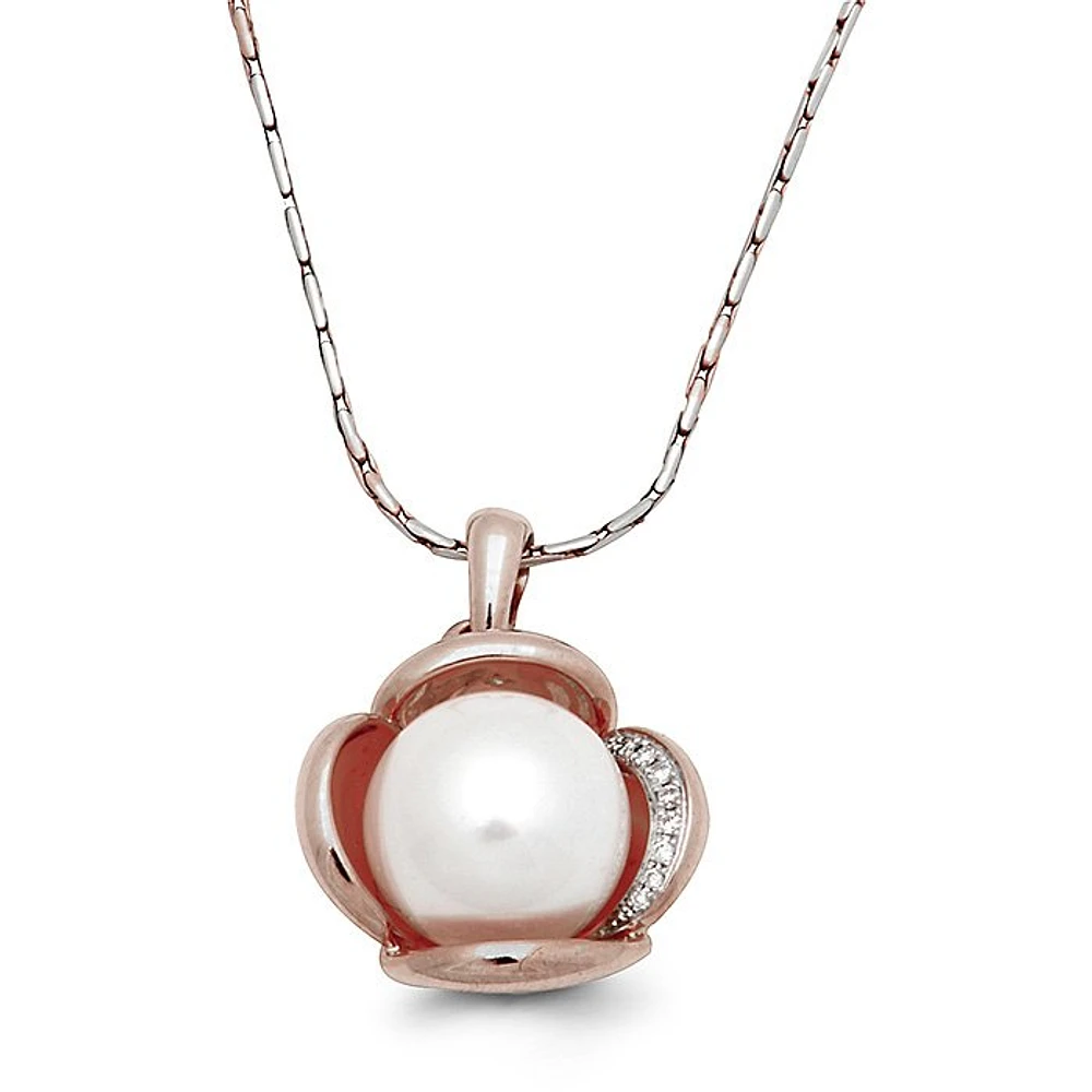 Pink Gold Pendant, set with Diamonds and Pearl