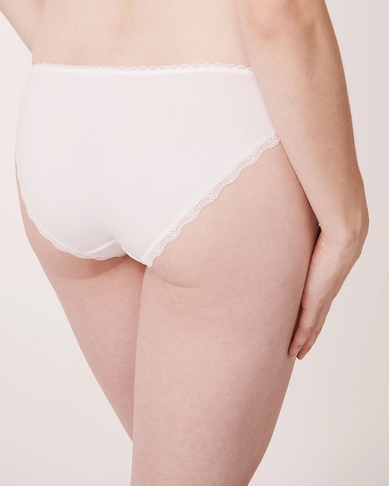 Culotte bikini coton et détails de dentelle
