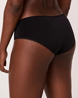 Culotte aux hanches