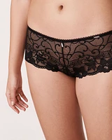 Culotte aux hanches dentelle