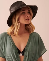Chapeau rebord court