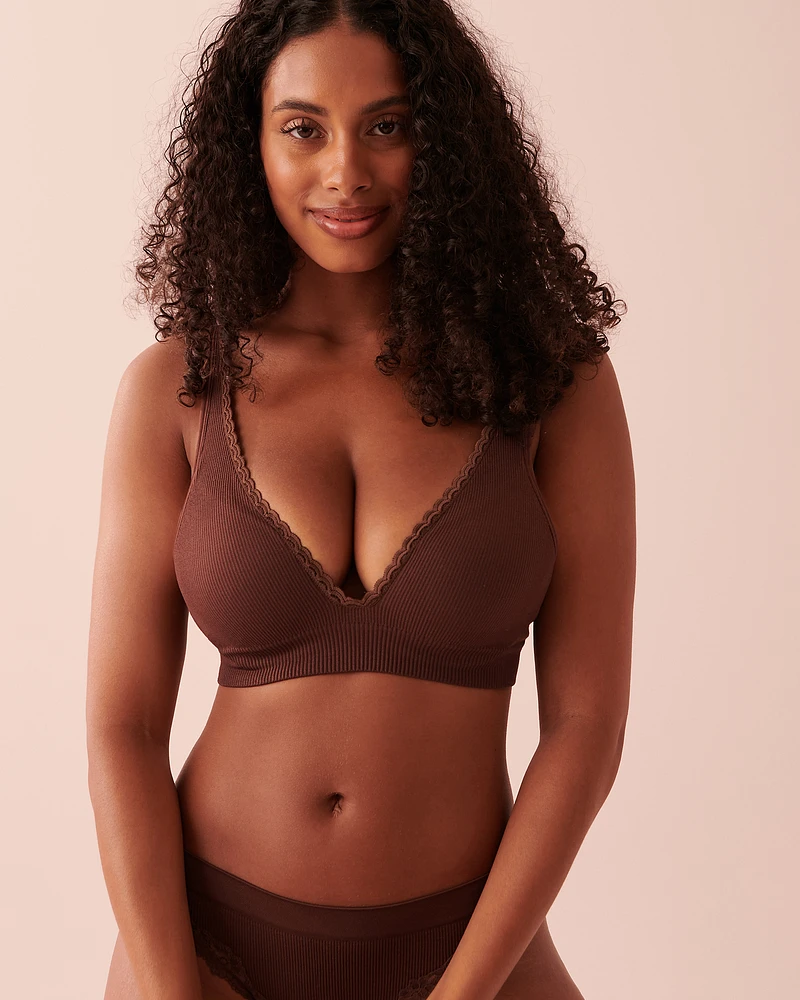 Soutien-gorge push-up plongeant côtelé sans coutures