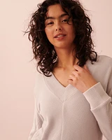 Chandail manches longues col en V côtelé tricot doux