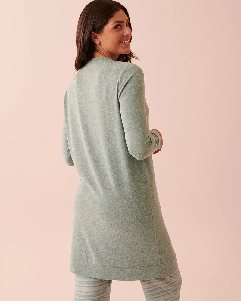 Cardigan long boutonné en fibres recyclées