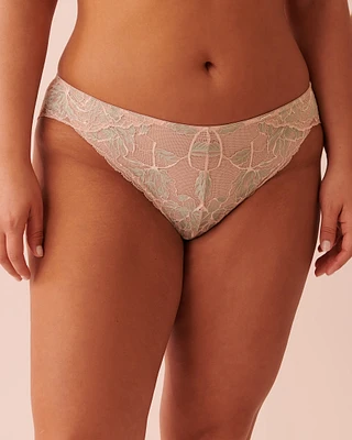 Culotte bikini dentelle et résille