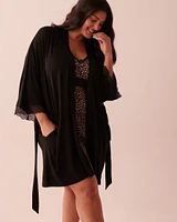 Kimono bordure de dentelle en jersey doux