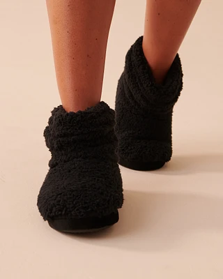 Pantoufles bottines en sherpa