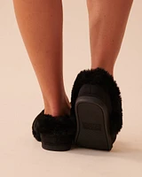 Pantoufles bottines en faux suede