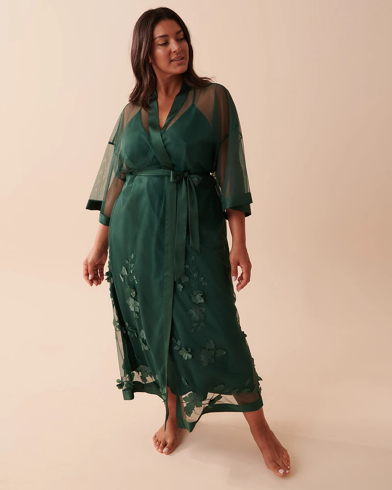 Kimono à fleurs en résille transparente