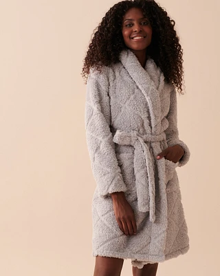 Robe de chambre à effet matelassé en peluche douce